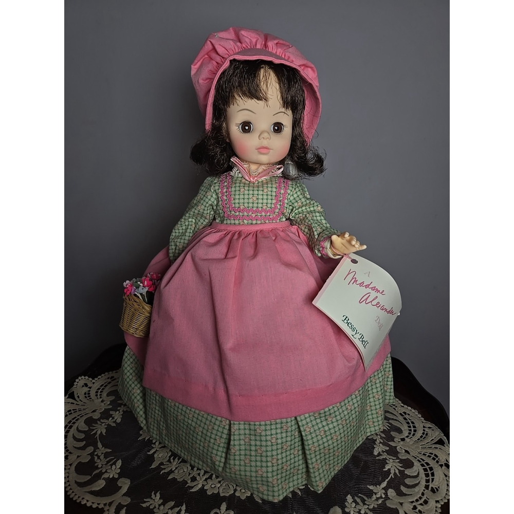 MADAME ALEXANDER # 1565 "Bessy Bell” Classic Series Doll 14” 1988 Beautiful!